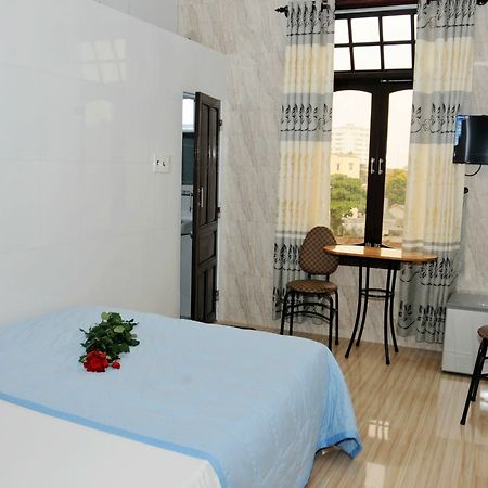 Bien Khoi Mini Hotel Hue Buitenkant foto