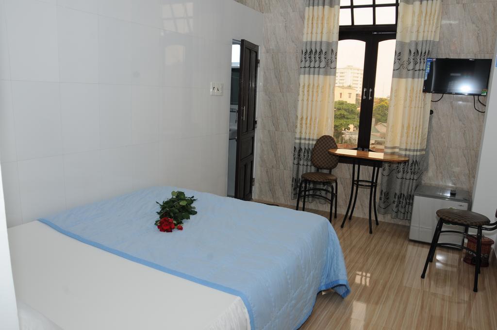 Bien Khoi Mini Hotel Hue Buitenkant foto