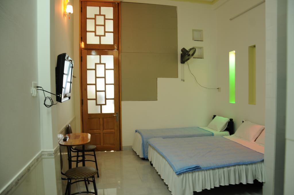 Bien Khoi Mini Hotel Hue Buitenkant foto