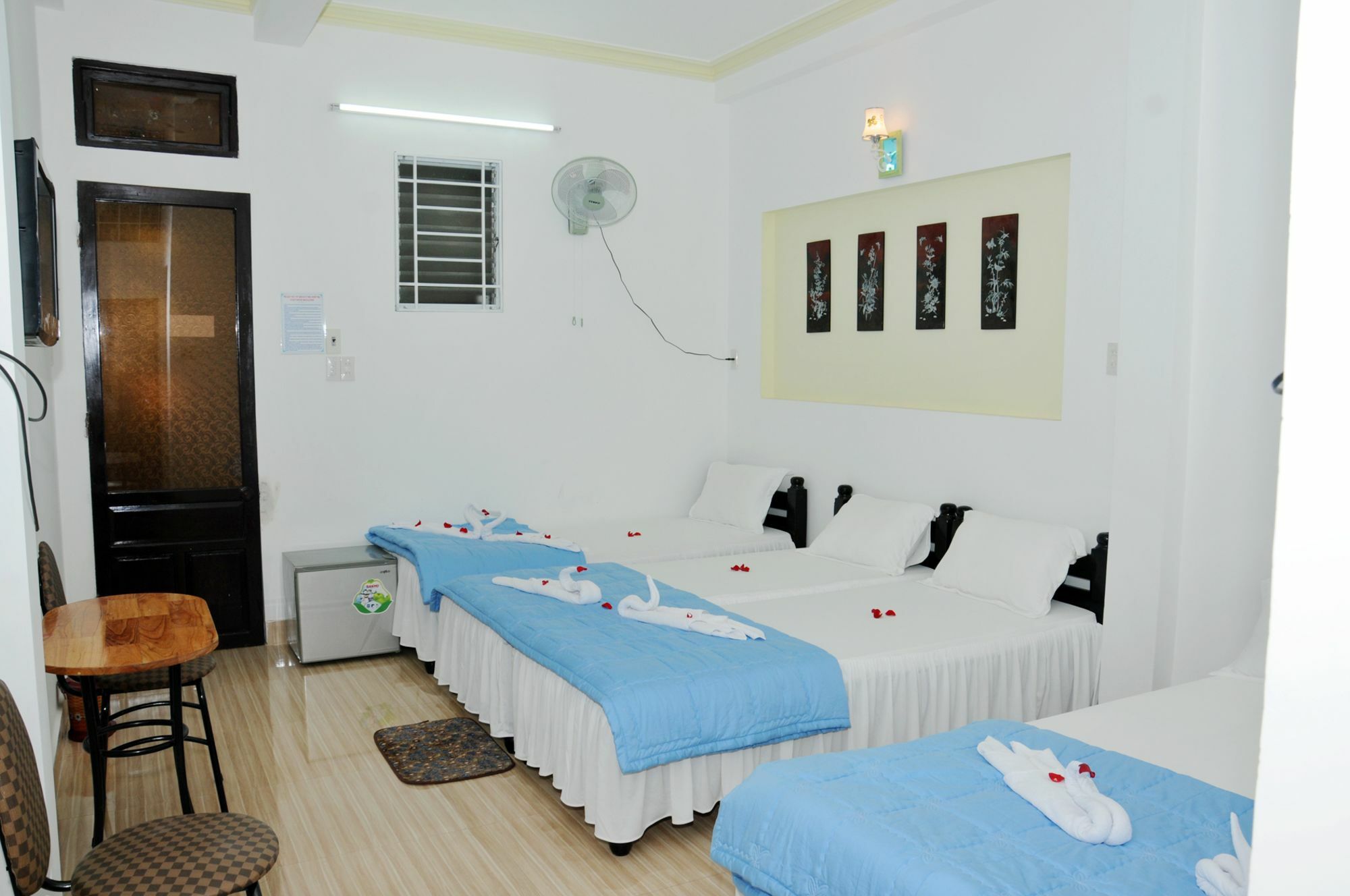 Bien Khoi Mini Hotel Hue Buitenkant foto